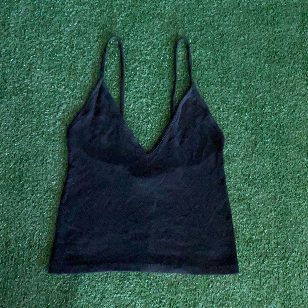 BRANDY MELVILLE crop top